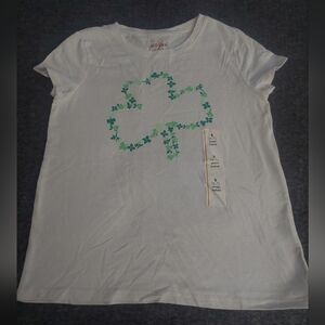 Nwt cat & jack 6-7 small‎ shamrock tee